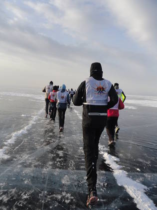 Bajkalski maraton: Bel sneg, siv led in zvezda po imenu Sonce