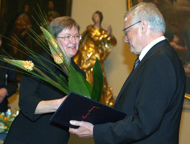 Ob prejemu osrednje umetnostnozgodovnske nagrade Izidorja Cankarja leta 2007. FOTO: Matej Družnik/Delo