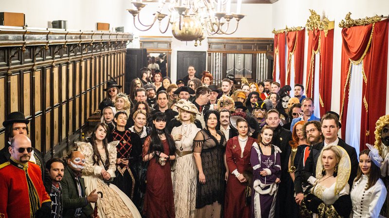 Fotografija: Vampirske družine se bodo spet zbrale junija na Ljubljanskem gradu. FOTO: Davor Kirbiš