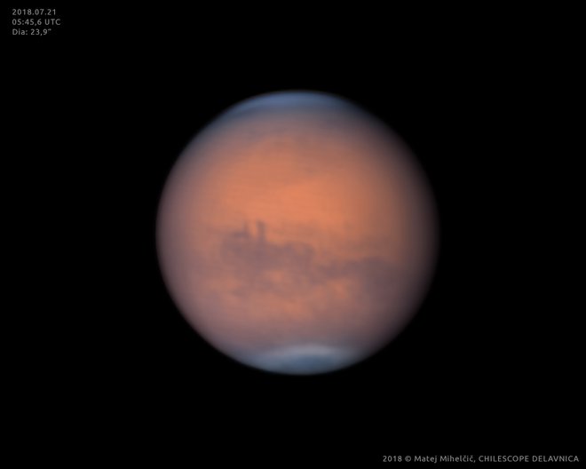Mars, posnet s teleskopom v Čilu.  FOTO: Matej Mihelčič