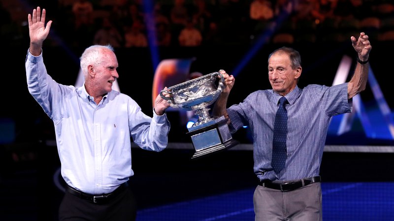 Fotografija: V starosti 83 let je umrl Ashley Cooper (desno), avstralski teniški junak, ki je bil dvakrat tudi zmagovalec domačega odprtega prvenstva v Melbournu. FOTO: Reuters