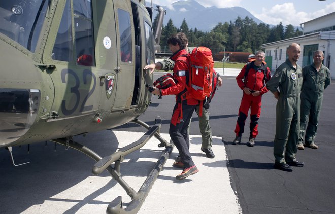 Ko so se sprostili omejevalni ukrepi, se je povečala dejavnost gorsko reševalne službe. FOTO: Roman Šipić/Delo