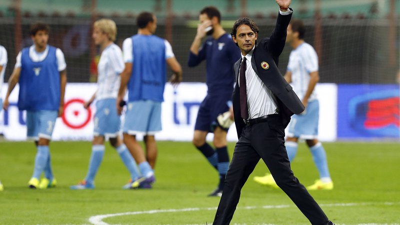 Fotografija: Filippo Inzaghi se je po neposrečenih trenerskih izkušnjah pri Milanu, Venezii in Bologni izkazal pri Beneventu in z rekordnim dosežkom moštvo popeljal v najmočnejšo ligo. FOTO: Stefano Rellandini/Reuters