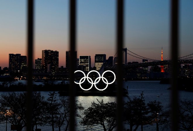 Mednarodnemu olimpijskemu komiteju se že mudi z izborom datuma za igre v Tokiu. FOTO: Issei Kato/Reuters