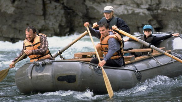 V Divji reki (1994) je bila nekdanja vodnica raftinga Gail. Film opisuje družinsko pustolovščino, ki se spremeni v nočno moro. FOTO: Dokumentacija Dela