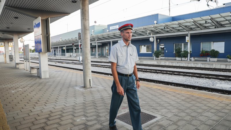 Fotografija: Železniška postaja Dobova FOTO: Uroš Hočevar/Delo