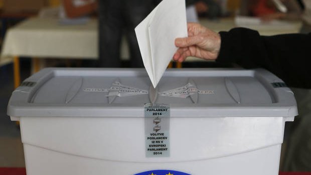 Fotografija: Za kršitve volilnega molka so predvidene globe od 700 do 3000 evrov za organizatorja volilne kampanje. FOTO: Arhiv Dela