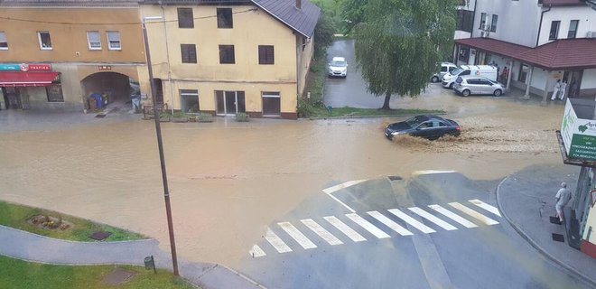 Poplavljeno je praktično celo naselje. FOTO: PGD Šmarje pri Jelšah