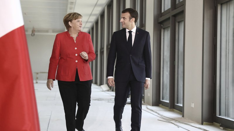 Fotografija: Do konca junija pa Merklova in Macron pričakujeta kompromis, tega naj bi dosegli še pred zasedanjem Sveta Evrope ob koncu tega meseca.