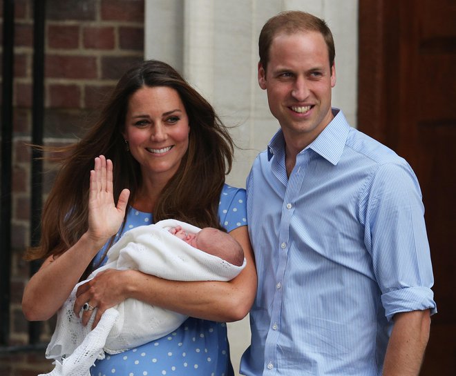 Triindvajsetega julija 2013 je na svet prijokal George, prvi otrok Kate in Williama.