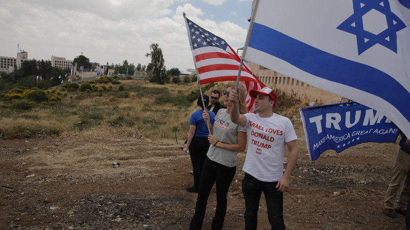 Fotografija: Selitev veleposlaništva ZDA v Jeruzalem je vplivala tudi na izraelsko-turške odnose. FOTO: Sebastian Scheiner/AP