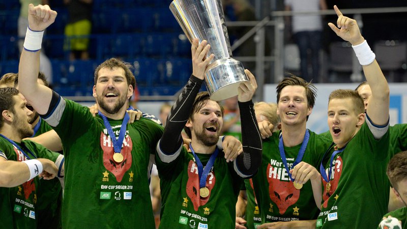 Fotografija: Igralci iz Berlina so se veselili pokala EHF. Foto: AFP