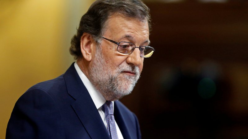 Fotografija: Mariano Rajoy je Torro danes pozval, naj oblikuje vlado, ki se bo lahko ohranila, bo spoštovala zakonodajo in se »resno pogovarjala«.FOTO: Andrea Comas/Reuters