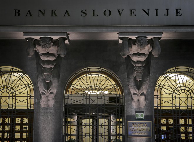 Eden od odgovornih za nedopustno dogajanje je tudi nekdanji guverner Banke Slovenije FOTO: Jože Suhadolnik/
