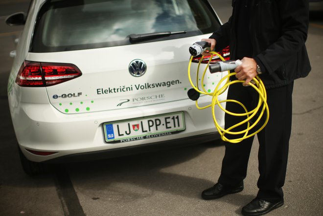 Električna osebna vozila v Ljubljanskem potniškem prometu FOTO: Jure Eržen