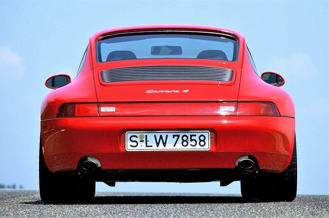 Med najdražje in najbolj zbirateljske različice štejejo RS, GT2 in turbo S s cenami, ki lahko presežejo 400 tisoč evrov. FOTO: Porsche