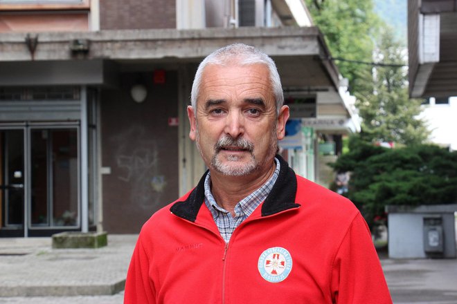 Žarko Trušnovec je vodja ekipe psihologov, ki pomagajo reševalcev po težkih intervencijah. FOTO: Iztok Umer