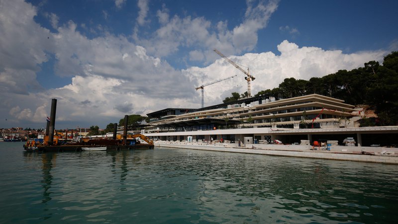 Fotografija: V obnovo Grand hotela Park v Rovinju so vložili 80 milijonov evrov. Foto Goran Sebelić/Cropix