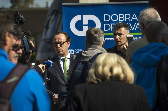 Predstavitev kandidata za ljubljanskega župana stranke Dobra država. FOTO: Voranc Vogel/Delo