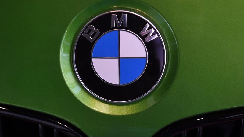 Fotografija: BMW kliče na popravilo.