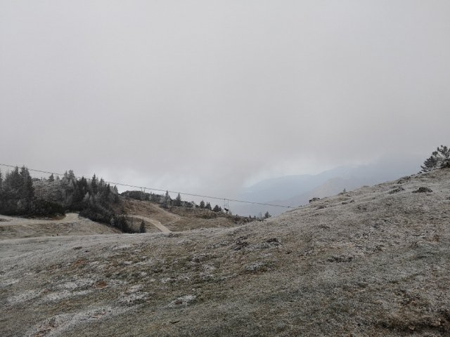 Velika Planina je dočakala prvi sneg. FOTO: Velika Planina D.O.O.