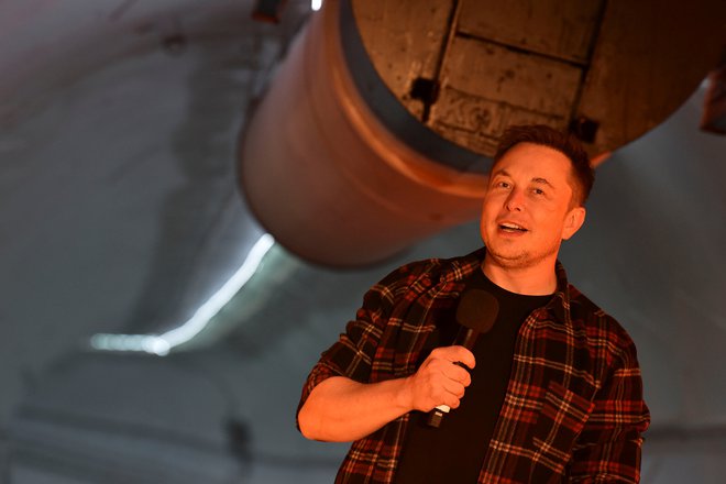 Predstavitve se je udeležil tudi Elon Musk. FOTO: Robyn Beck/Reuters