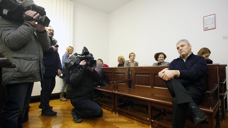 Fotografija: Kdaj se bo začelo sojenje Tomažu Simoniču in soobtoženim, še ni znano. Foto: Mavric Pivk