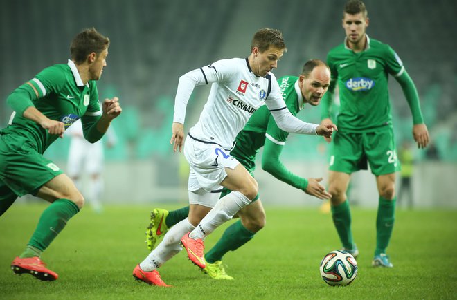 Zdaj eden od najvidenjših napadalcev pri Dinamu Mislav Oršić je v sezoni 2014/15 za Celje igral 13 tekem in dosegel dva gola. FOTO: Jure Eržen/Delo