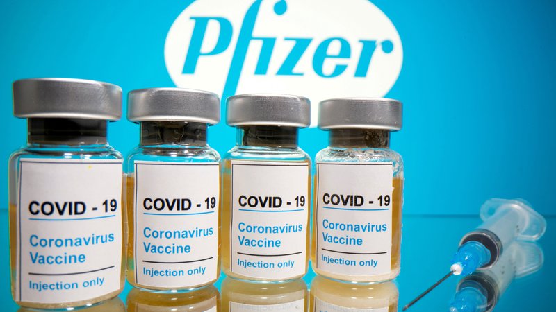 Fotografija: V Pfizerju samozavestno mislijo, da so na področju trenutno najbolj iskanega cepiva dosegli preboj.
FOTO: Dado Ruvic/Reuters