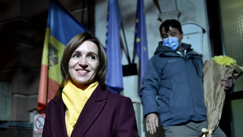 Fotografija: Maia Sandu je v drugem krogu volitev prejela 57 odstotkov glasov. FOTO: Sergei Gapon/AFP