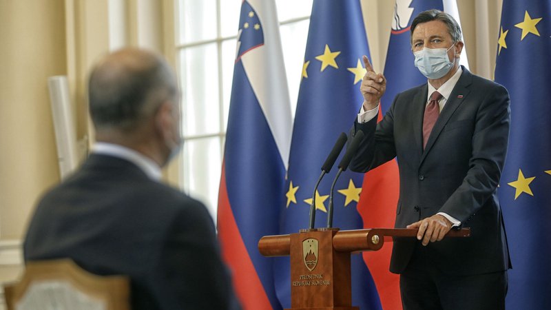 Fotografija: Predsednik Pahor, ali ocenjujete, da so bile državnozborske volitve 2014 ukradene prek zlorabe državnih ustanov? Foto Blaž Samec/Delo