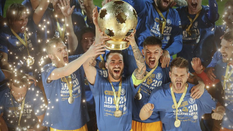 Fotografija: Nogometaši Celja so si letos zagotovili zanje zgodovinski naslov slovenskega prvaka. FOTO: Uroš Hočevar