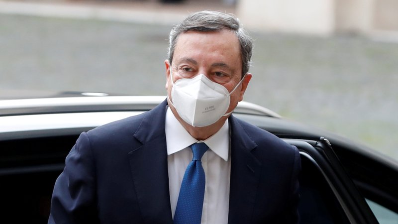 Fotografija: Mario Draghi je vse svoje načrte in sezname sodelavcev pripravljal skrajno tajno. FOTO: Yara Nardi/Reuters