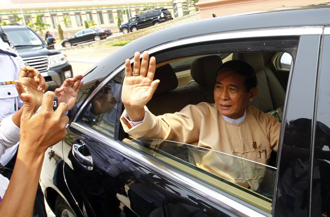 66-letnik je postal deseti predsednik Burme. FOTO: Aung Shine Oo/AP