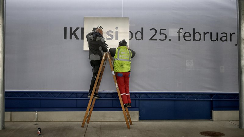 Fotografija: V ljubljanskem BTC potekajo zadnje priprave na skorajšnjo otvoritev dolgo pričakovane prve Ikeine trgovine v Sloveniji. Foto: Blaž Samec/Delo