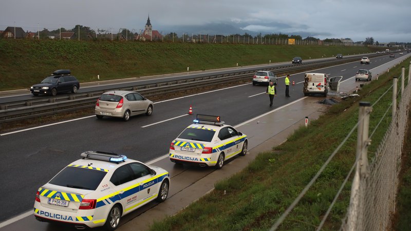 Fotografija: Avtocestna policija bo počasi zaživela tudi v praksi. FOTO: Špela Ankele/Slovenske novice