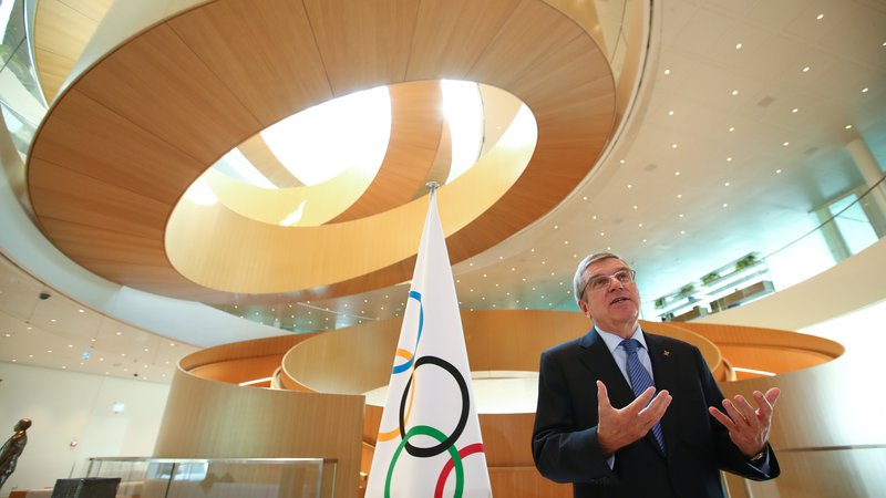 Fotografija: Thomas Bach bo še najmanj štiri leta prvi mož olimpijskega gibanja. FOTO: Denis Balibouse/Reuters