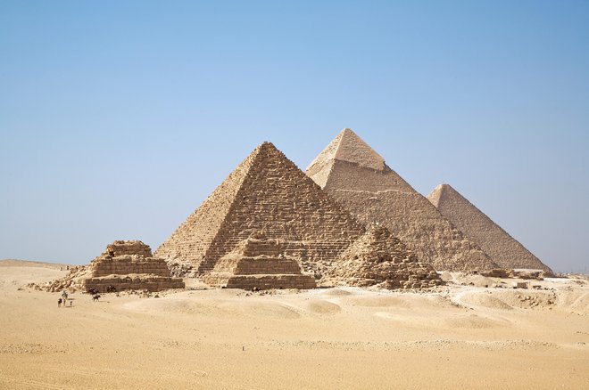 Piramide v Gizi. FOTO: Wikipedia