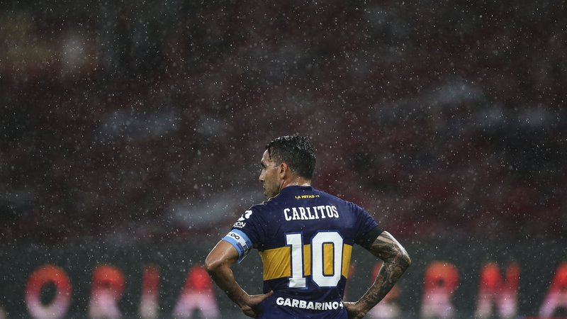 Fotografija: Carlos Tevez se je iz Evrope kar dvakrat vrnil v domači klub. Zdaj se, očitno za vedno, poslavlja. FOTO: Diego Vara/AFP