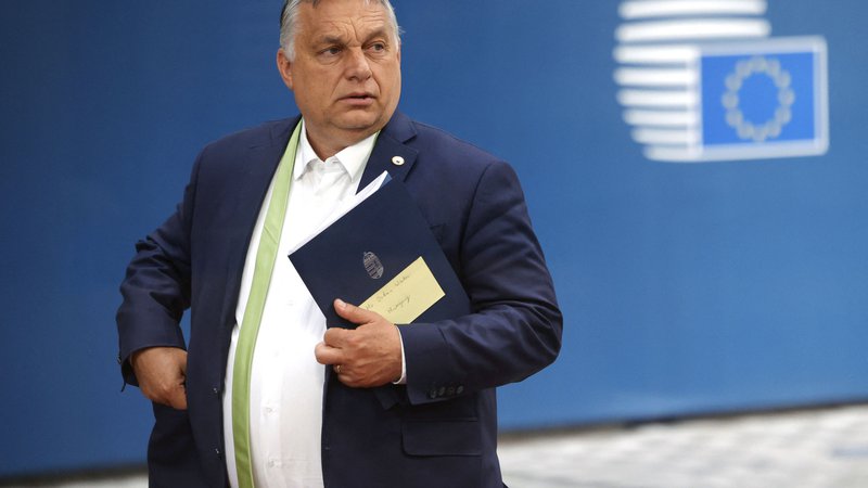 Fotografija: Viktor Orbán je prvi evropski voditelj na zloglasnem seznamu. FOTO: Olivier Matthys/AFP