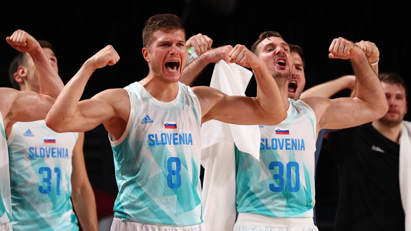 Fotografija: Slovenski košarkarji so v Tokiu že premagali svetovne prvake in podprvake, mišice bodo pokazali tudi bronastim z zadnjega mundiala. FOTO: Brian Snyder/Reuters