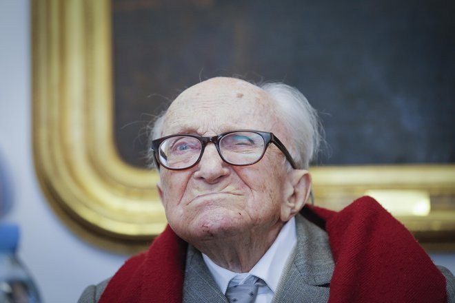 »Tudi ob svojem 108. rojstnem dnevu ostajam optimist!« FOTO: Jože Suhadolnik/Delo