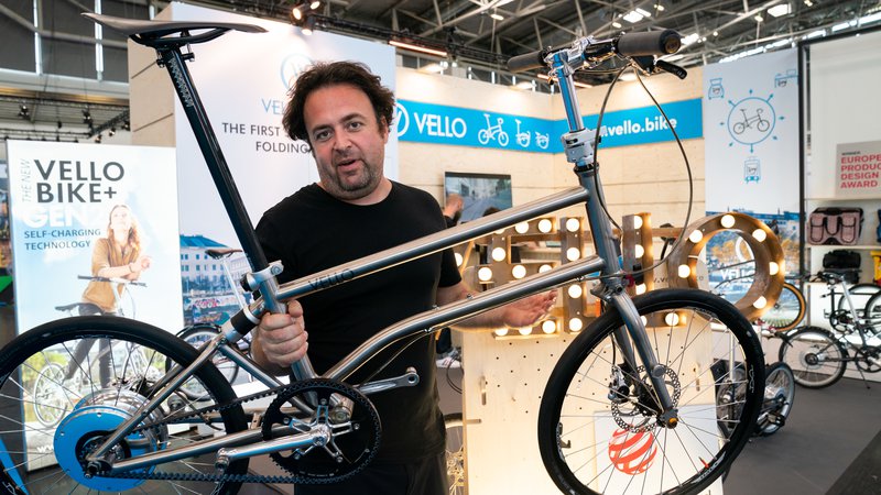 Fotografija: Znamka Vello in lahka zložljiva električna kolesa
FOTO: Oliver Tamagnini/IAA