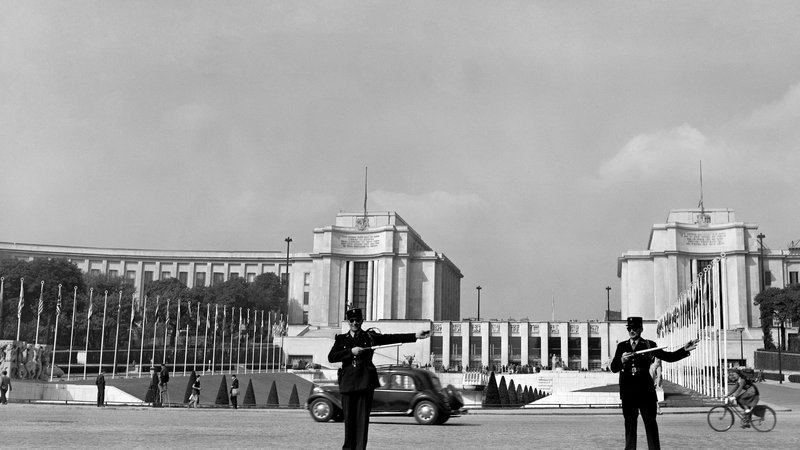 Fotografija: Palais de Chaillot v Parizu, kjer so 10. decembra 1948 sprejeli splošno deklaracijo o človekovih pravicah. FOTO: AFP
