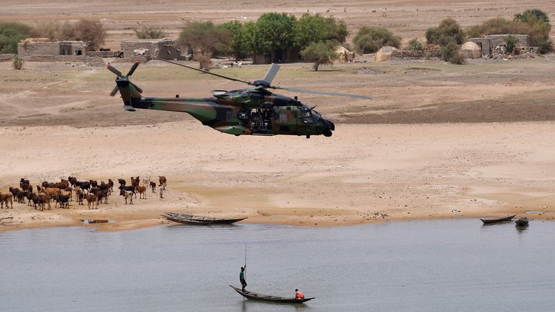 Fotografija: Tveganje terorizma je veliko tudi v Sahelu, kjer je nadzor zelo krhek. FOTO: Pool Reuters
