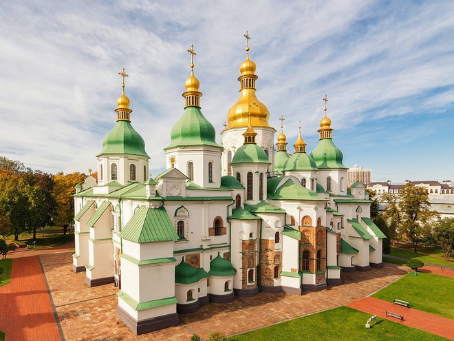 Unesco je v Ukrajini prepoznal kar sedem območij svetovne dediščine, začenši s katedralo svete Sofije iz 11. stoletja v Kijevu. FOTO: Wikipedija
