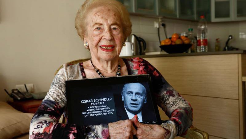 Fotografija: O svoji vlogi in povezavi z Oskarjem Schindlerjem je dolgo molčala. FOTO: Gideon Markowicz/AFP
