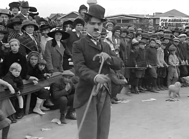 Najbolj znan Chaplinov lik je bil potepuh. FOTO: Wikipedija
