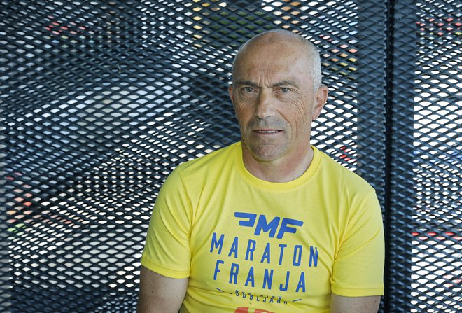 Direktorja maratona Franja GorazdA Penka veseli, da se vračajo tudi tuji kolesarji. FOTO: Jože Suhadolnik
