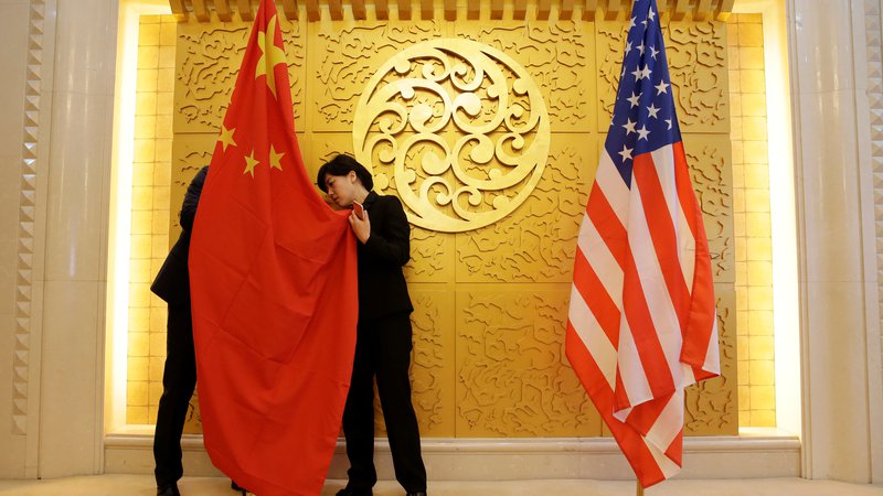 Fotografija: Ameriško-kitajsko rivalstvo preoblikuje svet. FOTO: Jason Lee/Reuters
